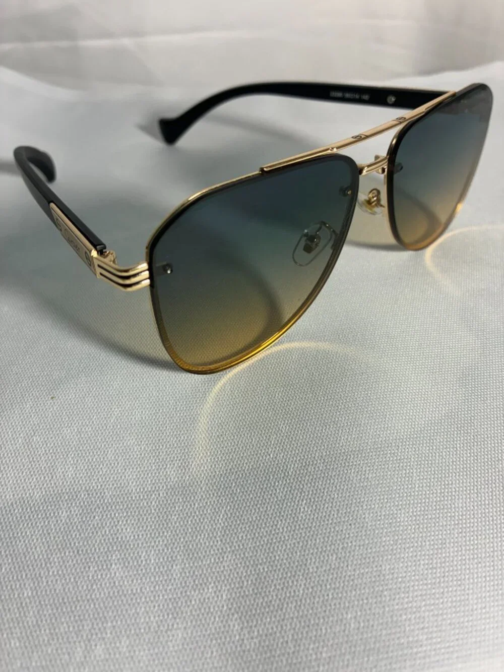 Cartier Santos Style Gold Aviator Sunglasses Gradient Lens Made in Italy